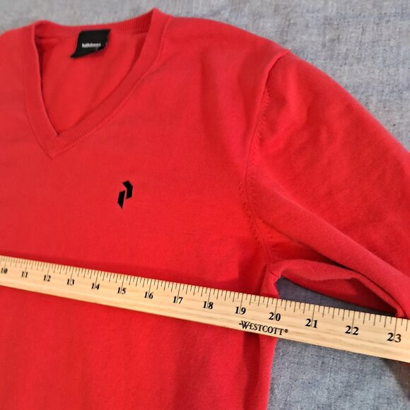 Peak Performance Red V-neck Casual Women Sweater - Picture 7 of 11